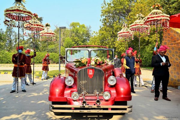 decorated vintage car for wedding waiting for groom