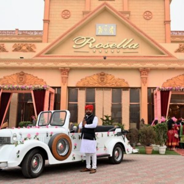 White Vintage Car for wedding outside Rosella Faridbad